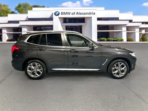 Used 2023 BMW X3 xDrive30i w/ Premium Package AWD/4WD image 4