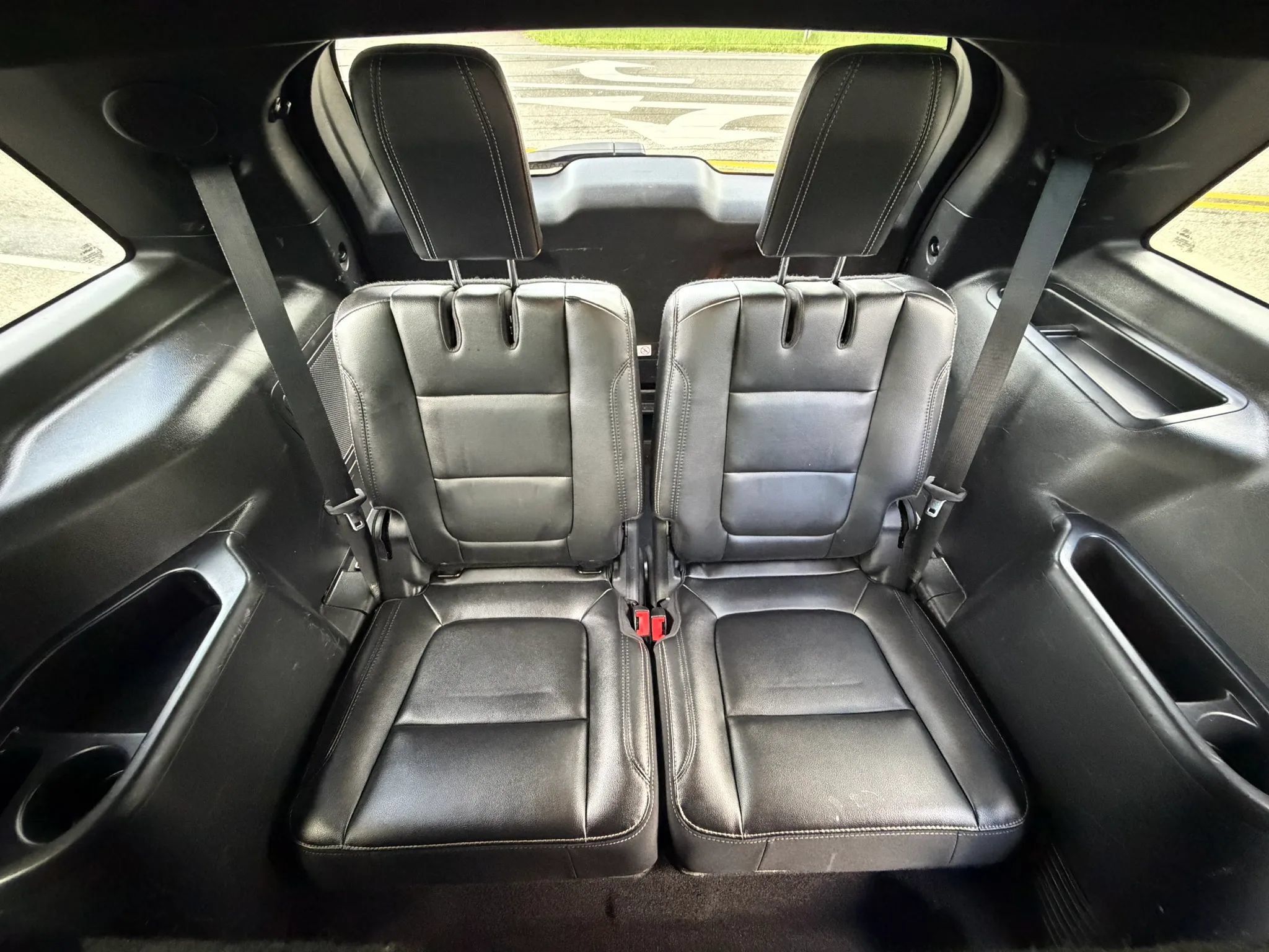 Used 2016 Ford Explorer Limited w/ Equipment Group 301A FWD image 20