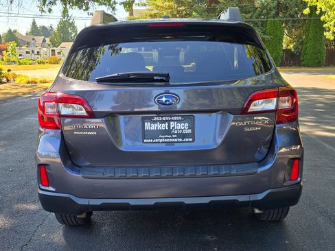 Used 2015 Subaru Outback 3.6R Limited AWD/4WD image 5