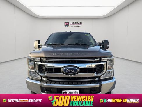 Used 2020 Ford F350 XLT image 2