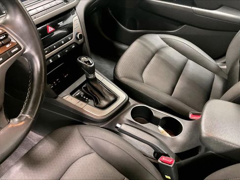 Used 2018 Hyundai Elantra Value Edition image 20