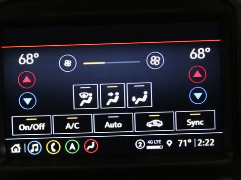 Used 2022 GMC Sierra 2500 AT4 w/ AT4 Preferred Package image 32