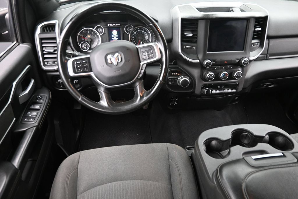 Used 2020 RAM 2500 Big Horn w/ Level 1 Equipment Group AWD/4WD image 14