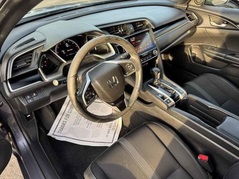 Used 2020 Honda Civic Sport image 11