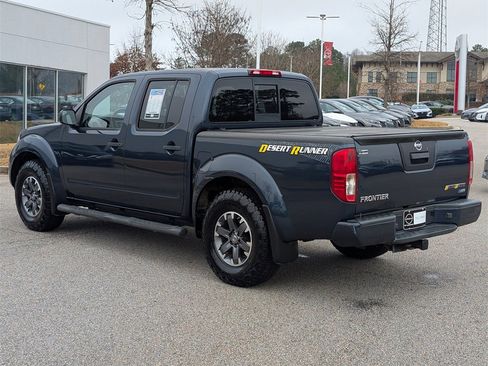 Used 2019 Nissan Frontier Desert Runner image 7
