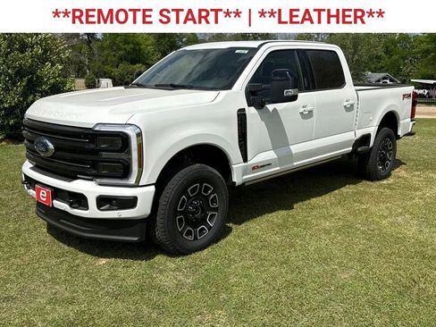 New 2026 Ford F250 Platinum AWD/4WD image 3