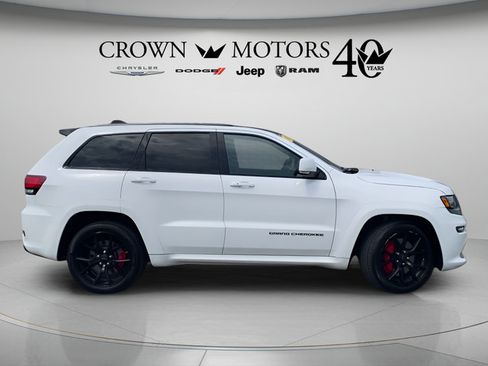 Used 2016 Jeep Grand Cherokee SRT AWD/4WD image 4