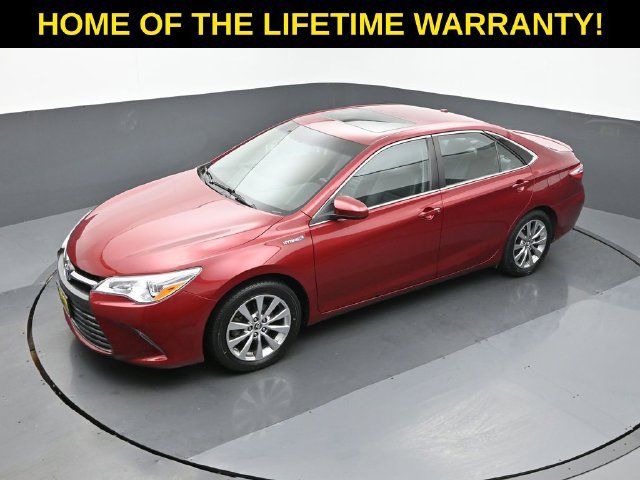 Used 2015 Toyota Camry XLE w/ Moonroof Package FWD image 48