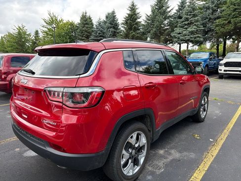 Used 2019 Jeep Compass Limited AWD/4WD image 3