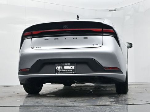 New 2026 Toyota Prius LE image 48