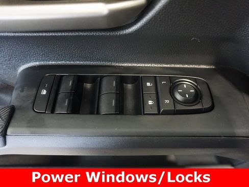 Used 2024 Toyota Tacoma TRD Off-Road image 6