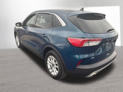 Used 2020 Ford Escape SE AWD/4WD image 3