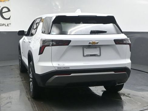 New 2026 Chevrolet Equinox LT w/ Safety and Technology Package FWD image 13