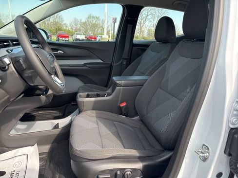 New 2027 Chevrolet Bolt LT w/ Comfort Package FWD image 19