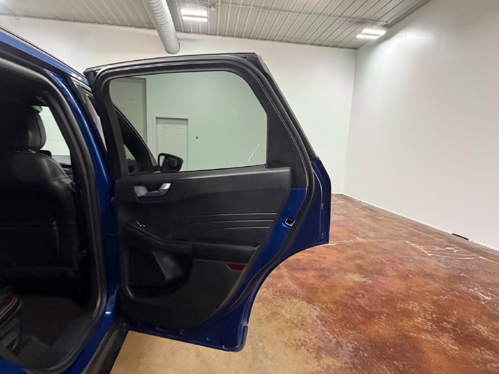 Used 2023 Ford Escape ST-Line AWD/4WD image 64