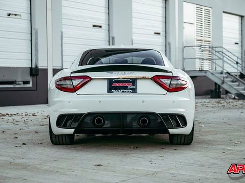Used 2017 Maserati GranTurismo MC image 15