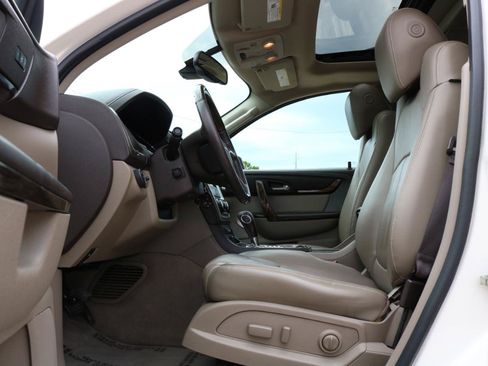 Used 2015 GMC Acadia Denali AWD/4WD image 25
