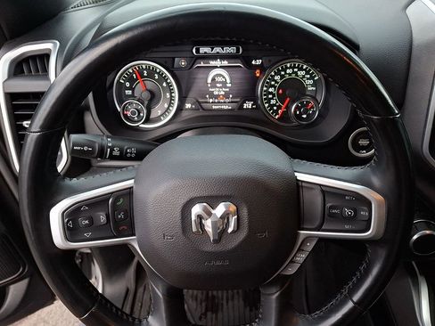 Used 2021 RAM 1500 Big Horn image 18