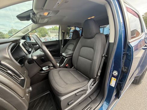 Used 2019 GMC Canyon SLE w/ Driver Alert Package image 12