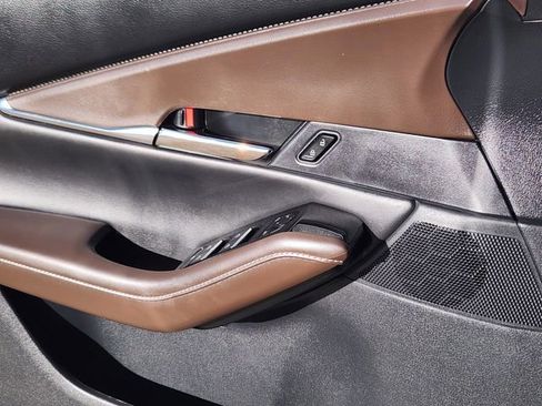 Certified 2023 MAZDA CX-30 AWD 2.5 S w/ Premium Package image 11