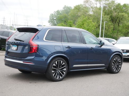 New 2026 Volvo XC90 B6 Plus AWD/4WD image 3