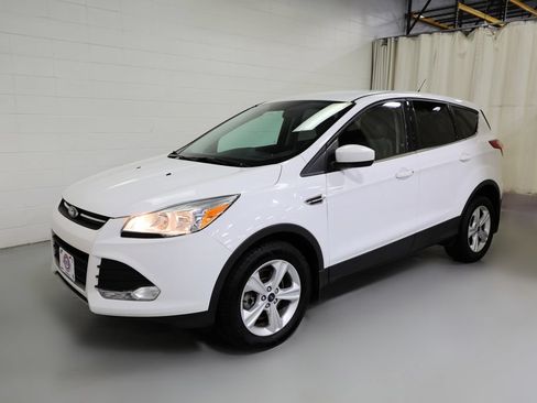Used 2015 Ford Escape SE AWD/4WD image 14