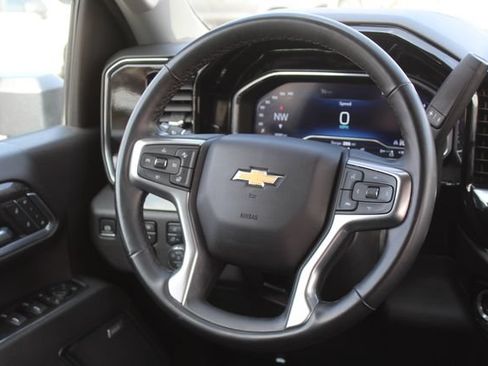 Used 2025 Chevrolet Silverado 2500 LTZ w/ LTZ Texas Edition AWD/4WD image 26