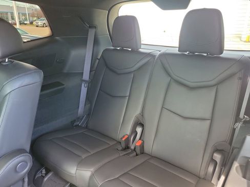 Used 2020 Cadillac XT6 Premium Luxury w/ LPO, Floor Liner Package image 15