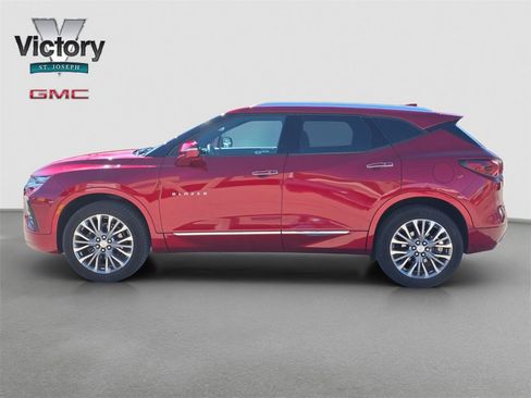 Used 2021 Chevrolet Blazer Premier w/ Driver Confidence II Package image 6