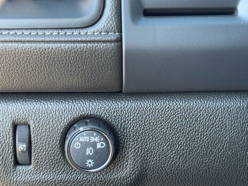 Used 2022 GMC Canyon Elevation w/ Elevation Premium Package image 32