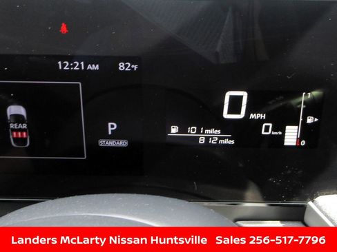 Used 2025 Nissan Kicks SV w/ Illumination Package image 24