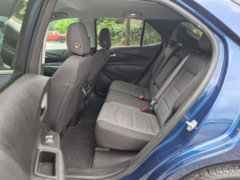 Used 2022 Chevrolet Equinox LT FWD image 19