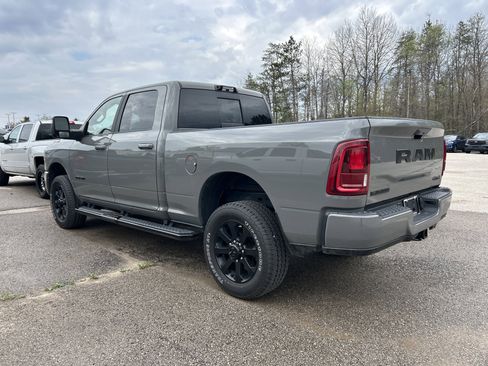 Used 2025 RAM 2500 Laramie w/ Night Edition AWD/4WD image 5