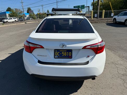 Used 2016 Toyota Corolla S Premium image 5