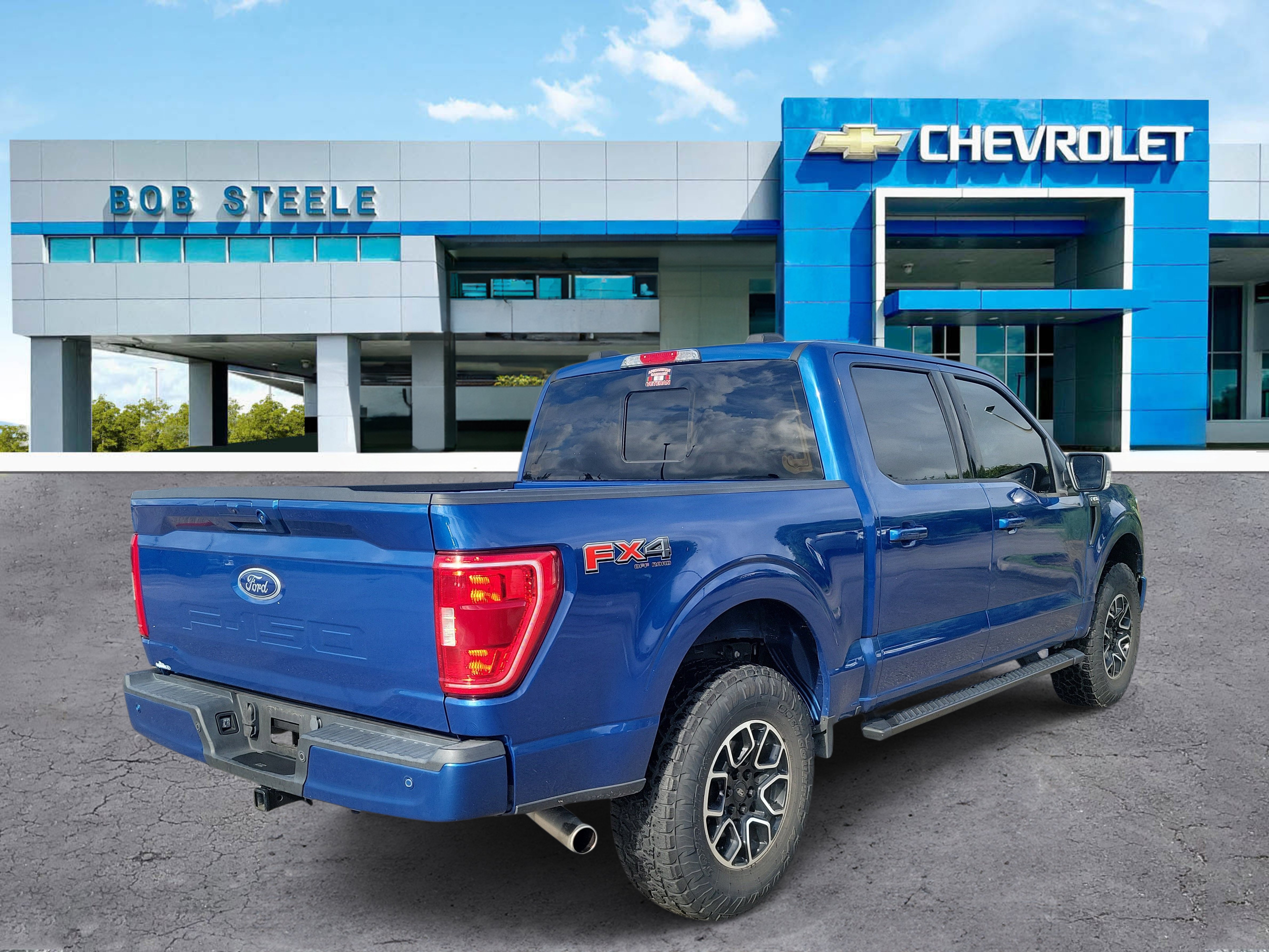 Used 2023 Ford F150 XLT w/ Equipment Group 302A High AWD/4WD image 4