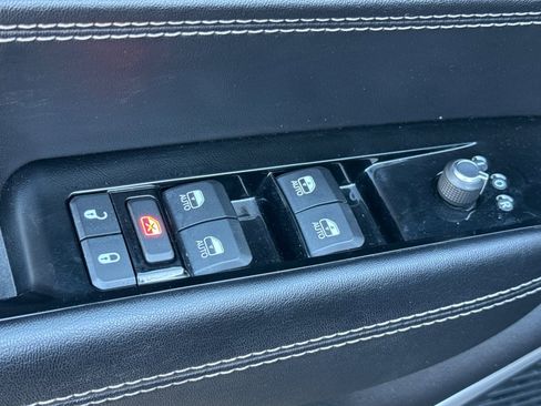 Used 2022 Jeep Wagoneer Series III image 11