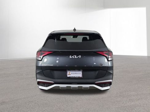 Used 2023 Kia Sportage LX image 15