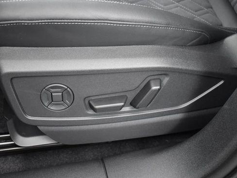 New 2026 Audi SQ5 Premium Plus AWD/4WD image 7