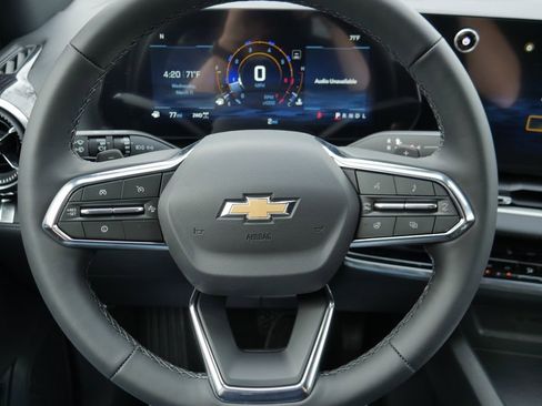 New 2026 Chevrolet Equinox LT image 12