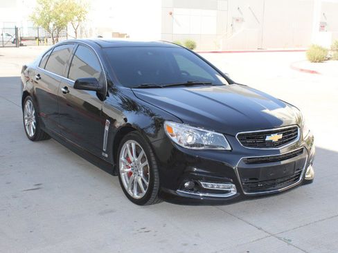 Used 2015 Chevrolet SS image 3