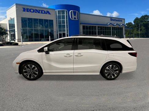 New 2026 Honda Odyssey Elite image 2