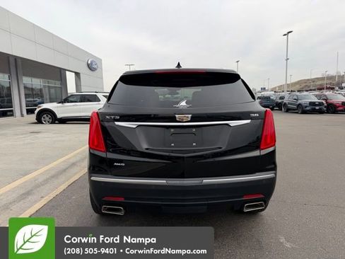 Used 2018 Cadillac XT5 Premium Luxury image 5