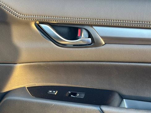 Used 2023 MAZDA CX-5 AWD 2.5 S w/ Select Package image 37