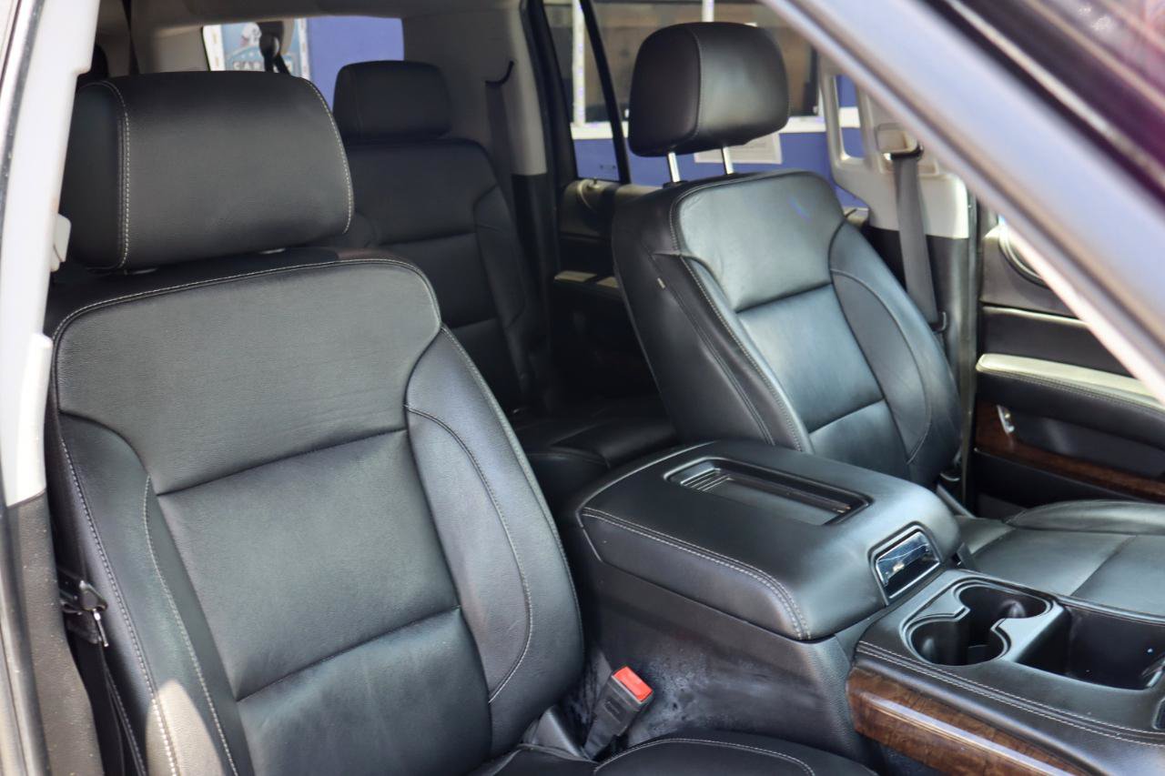 Used 2019 Chevrolet Suburban LT AWD/4WD image 13