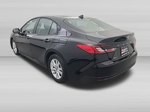 Used 2026 Toyota Camry LE FWD image 7