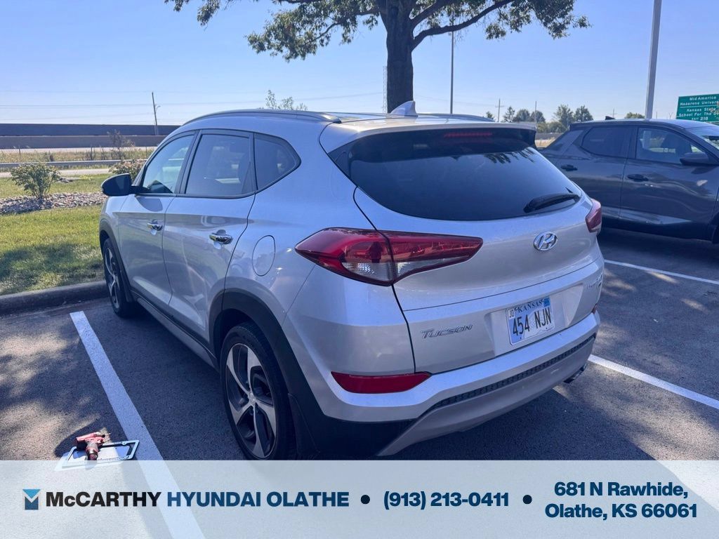 Used 2017 Hyundai Tucson Limited AWD/4WD image 10
