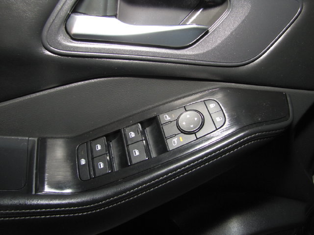 Used 2025 Nissan Rogue SV FWD image 34