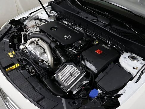 Certified 2026 Mercedes-Benz GLB 250 4MATIC image 37