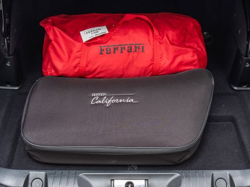 Used 2016 Ferrari California T image 30