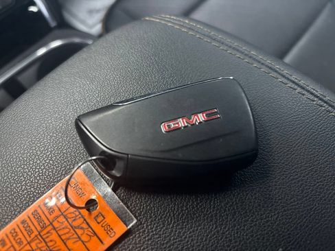Used 2023 GMC Canyon AT4 w/ AT4 Premium Package AWD/4WD image 34